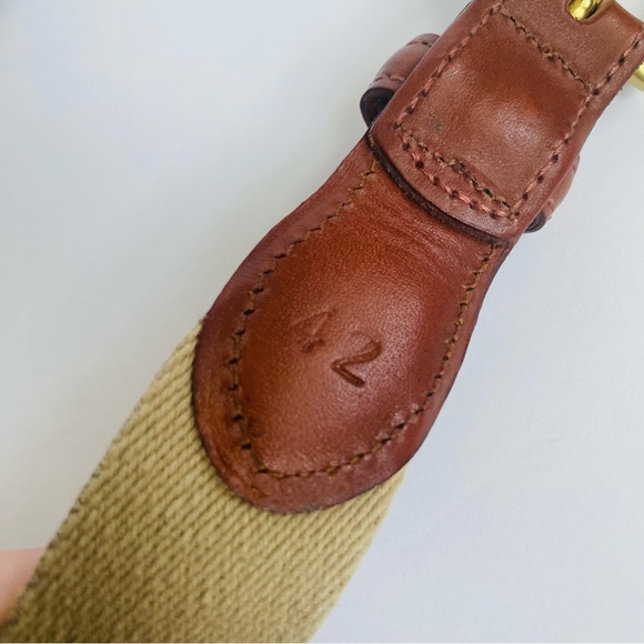 Mens Orvis belt size 42” fabric and leather belt brass buckle khaki and brown - Picture 9 of 11